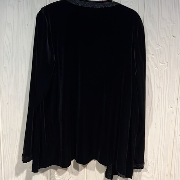 Quacker FACTORY XL SEQUINS EMBELLISHED VELVET 2 PIECE SHELL WITH JACKET. - Picture 4 of 10